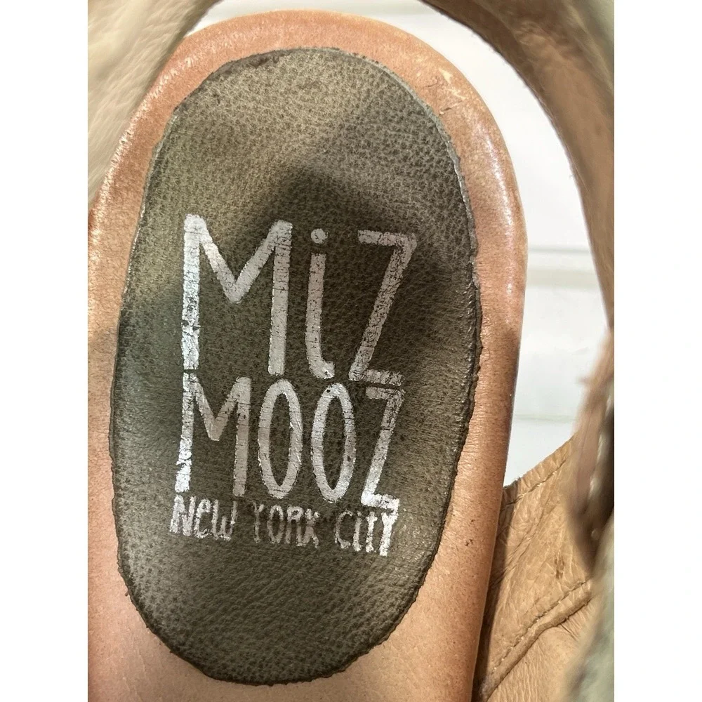 Miz Mooz Green Sandals Slouch Studded Leather Low Heeled Size 39 8.5-9 US